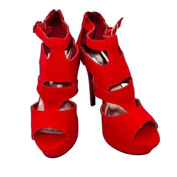 Qupid Cori-15 Dark Red Nubuck Heels Size 7 Brand New - Picture 1 of 8